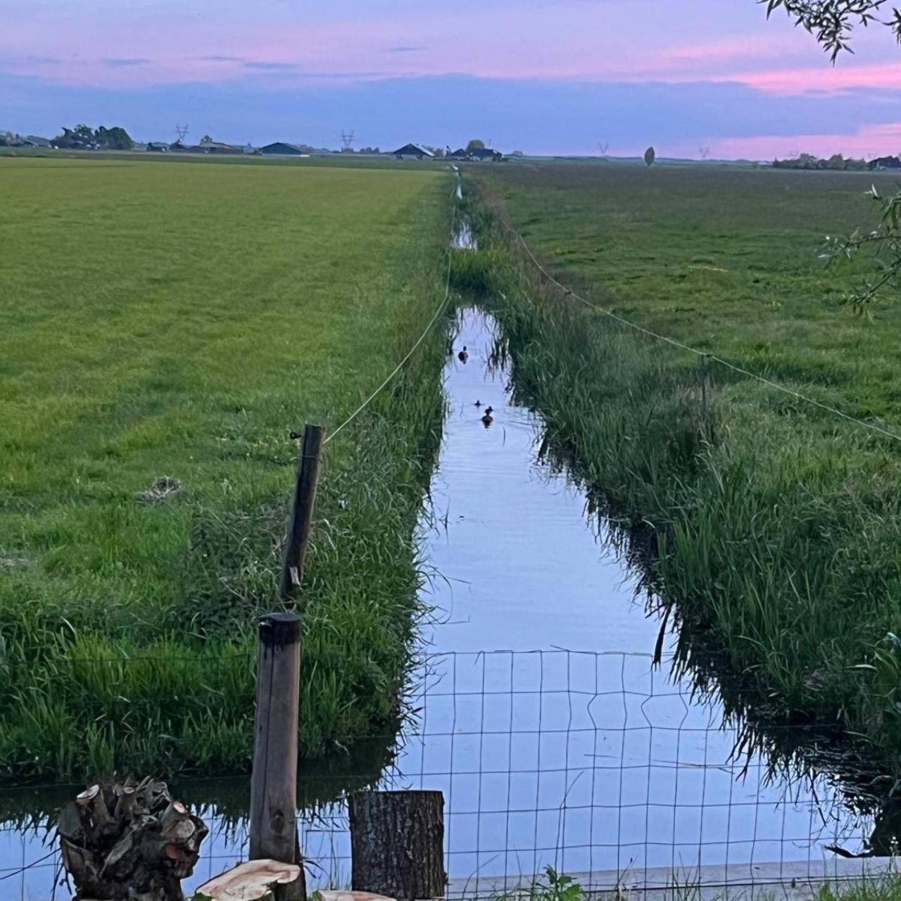 Aan De Hoge Weg Bed and Breakfast Kamperveen Exteriör bild